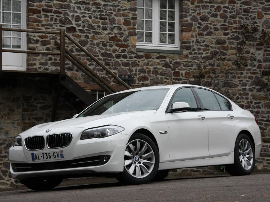  BMW 530d Sedan 2010 года  (фото 5 из 16)